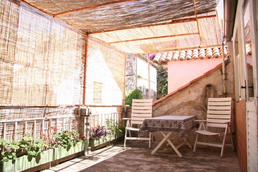 דירות דוברובניק 1-Bdrm With Terrace In The Old Town מראה חיצוני תמונה